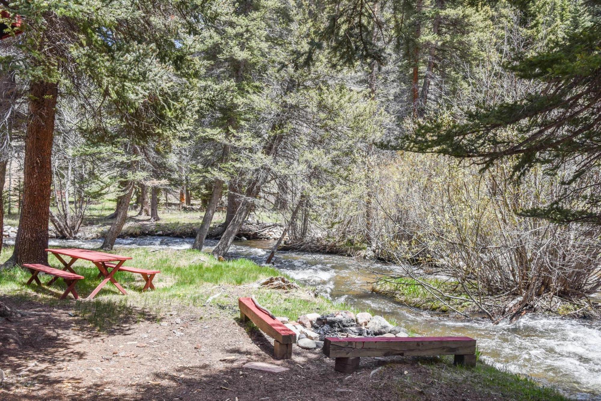 Bear Bait Cabin In Upper Valley With High Speed Wifi Red River Εξωτερικό φωτογραφία